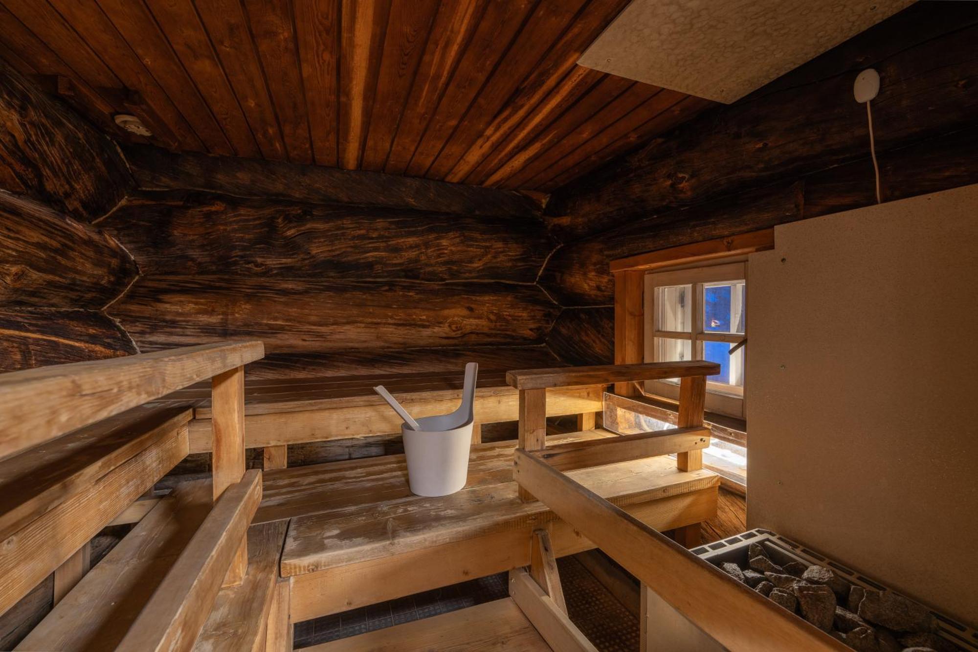 Kuukkeli Hirvas Suite Saariselkä Exterior foto